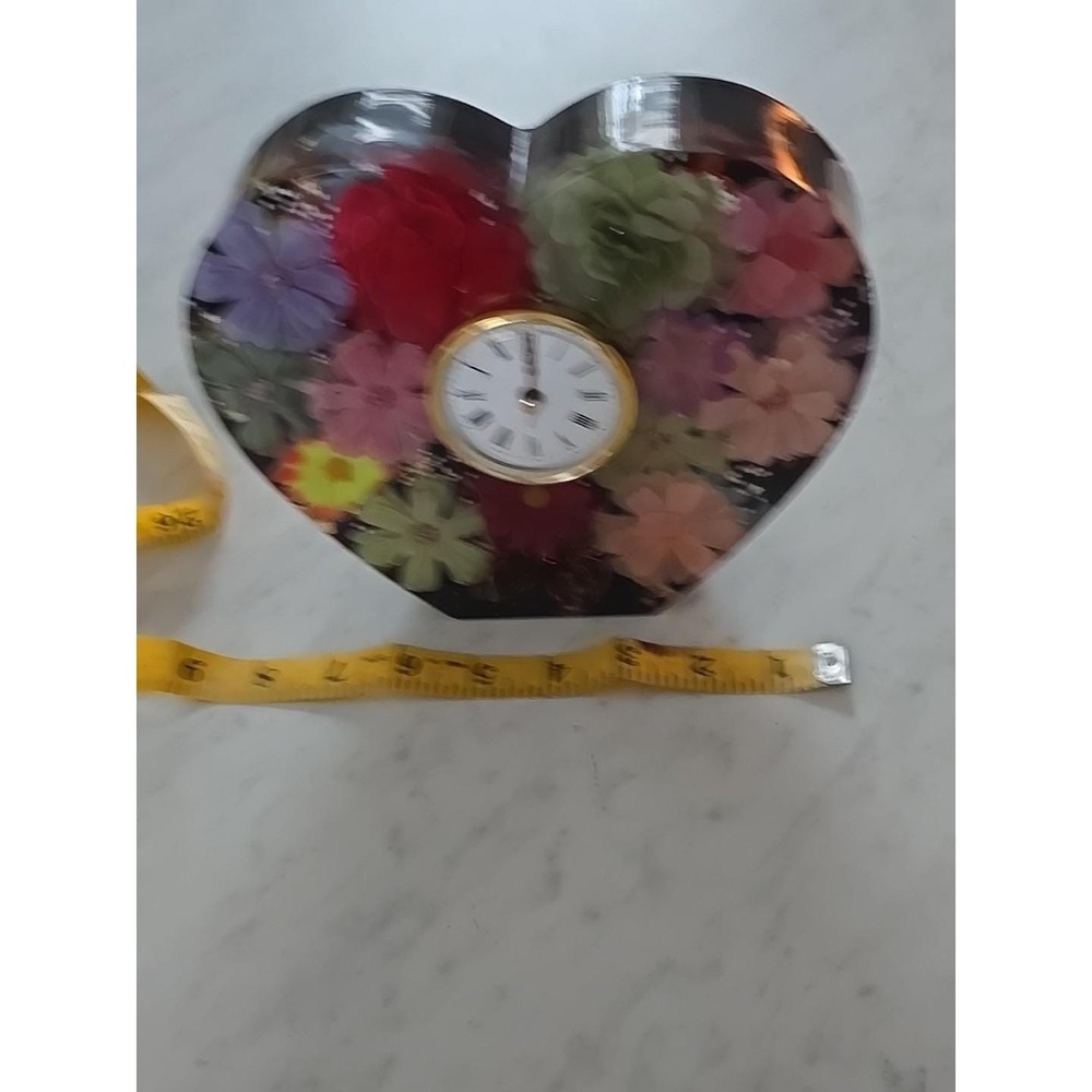 Handmade Resin Desk Mantle Heart Clock Big 2 Inches Thick Flowers Pearls 734 - Picture 9 of 11